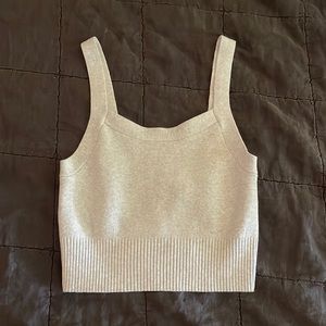 Everlane cropped sweater tank. Light gray, size small